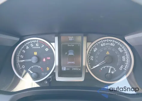 2020 Toyota Tacoma Sr5 V6 z USA, uszkodzony, nr VIN 3TYSZ5AN7LT005689